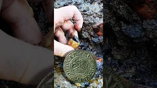 A 500 Year Old Silver Coin and a Mudlark Called Anthony pronounced Anthony Mudlarking Thames River [upl. by Llecrep]