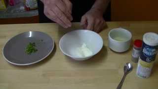 Comment faire une sauce vinaigrette allégée au yaourt et au citron [upl. by Ludba]