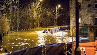 Flood defences breached in Bewdley as River Severn rises [upl. by Synn913]