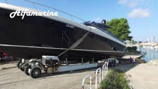 Itama 75 Yacht Spostamento e VaroShifting and Launch [upl. by Yreffeg]