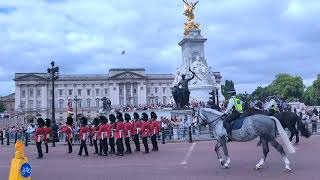 Changing the Guard at Buckingham Palace [upl. by Aggappora]