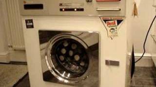 Hoover Keymatic A3008 Washing Machine 1976 [upl. by Acysej]