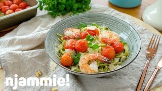 Pasta met Waterkerspesto en Scampi Recept  njammie [upl. by Robinetta213]