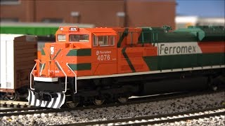 Review Walthers HO SD70ACe wESU LOKSound Latest Run [upl. by Arianie]