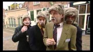 Johan Derksen lookalikes vieren carnaval [upl. by Einnok]