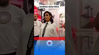 Munisa Rizayeva Shogirdi Onasiga Malibu Oldi [upl. by Varini]