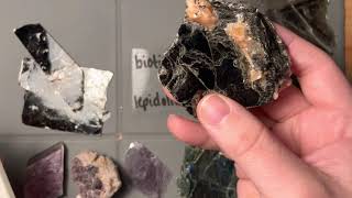 Minerals  Phyllosilicates  Biotite Muscovite Lepidolite Chlorite [upl. by Kcirrej]