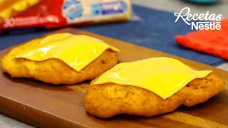 Hojaldre con Queso  Recetas Nestlé CAM [upl. by Ryder577]