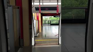 Singapore MRT East West Line Alstom Movia R151 Door Closing massrapidtransit mrt r151 ewl [upl. by Hymen]