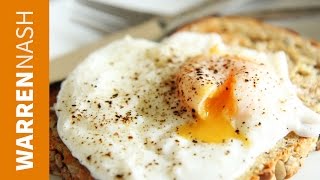 How to poach an Egg in water  60 second video  Recipes by Warren Nash [upl. by Kendricks]