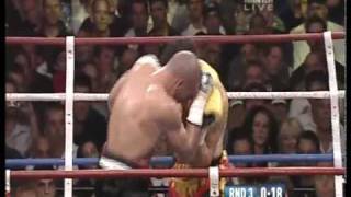 Anthony Mundine shows Daniel Geale how its done 270509 [upl. by Noakes]