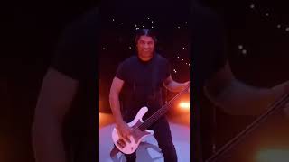 METALLICA  ROBERT TRUJILLO sobre CLIFF BURTON y JASON NEWSTED shorts [upl. by Penney45]