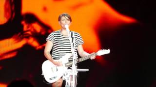 Dixie Chicks  Not Ready To Make Nice  Live  O2 London HD DCX MMXVI World Tour 01052016 [upl. by Itsirhc]