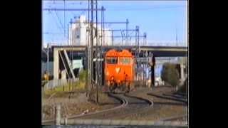 12 VLine action at Middle Footscray in the early 1990s [upl. by Anihpesoj]