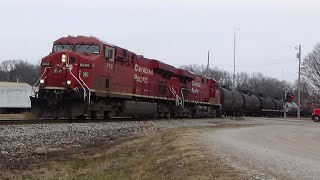 CPKC 253 and BN Clinton at Riverdale IA unit goes for a spin on turntable January 8 2024 [upl. by Sualokin]