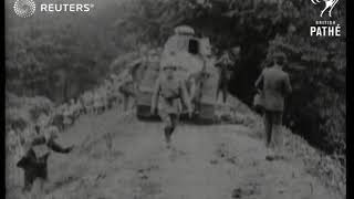 DEFENCE Tank race in Paris park 1920 [upl. by Adlesirhc]