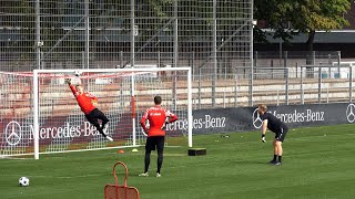 Die VfBTorhüter um Alex Nübel im Torwarttraining vor BuliStart und Spielaufbau mit der Mannschaft [upl. by Vastah]