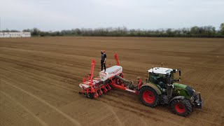 FENDT TRACTORS PLANTING CORN  gomiero farm [upl. by Assilla482]