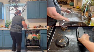 Cleaning Motivation in the Kitchen Dirty Stove Come and Clean with ME Cleaning with disability [upl. by Lleryt]