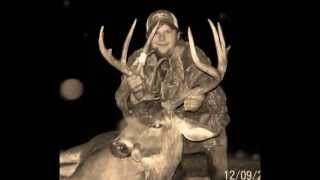 Illinois Xtreme Whitetails  Illinois Deer Hunts [upl. by Mian756]