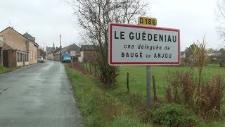 Baugé en Anjou la pionnière des communes nouvelles [upl. by Deron]