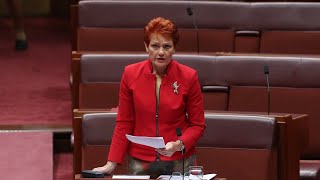 Pauline Hanson gives PM ultimatum over vaccine mandates [upl. by Kevyn669]