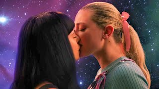 Betty and Veronica Kiss  Riverdale 7x14 [upl. by Ahsein211]