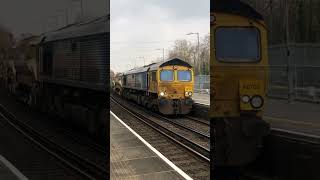 66709  Sorrento  MSC Passes Redbridge Railway Station on Platform 2 Hauling Ballest Hoppers [upl. by Ragen]