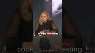 how interesting scarlett🤭 elizabetholsen scarlettjohansson marvel avengers actor shorts [upl. by Ahsela403]