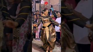 පෙරහැර වලට ඇබ්බැහි වෙන හේතු තමයි මේ ඉතින් Soo beautiful dance chamayt perahera cuteසබ් එකක් ඔනී❤ [upl. by Yrahk492]