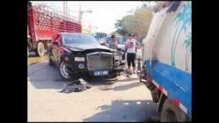 Rolls Royce live accident captured in cam [upl. by Netsrak]