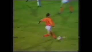 Friendly match England  Netherlands 02 Keegan vs Cruyff  9 February 1977 [upl. by Ytteb405]