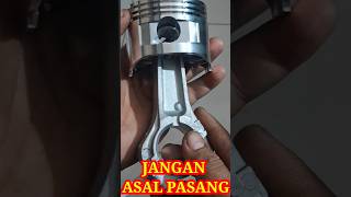 Memasang condrod ke piston gx 160200 yang benar hondagx200 gx160 hondagx160 gx200 piston [upl. by Yrrehs]