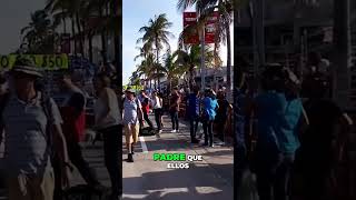 Carnaval en Veracruz Fiesta y Diversión Sin Igualviralvideo shortvideo [upl. by Linders569]