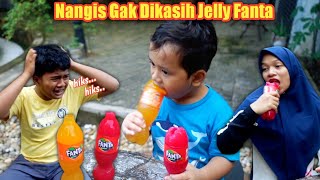 EYBEL PENGEN MAKAN JELLY FANTA VIRAL   Eyzel Channel [upl. by Ellebana]