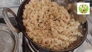 शेज़वान फ्राइड राइस  झटपट बनाईये । Veg Schezwan Fried Rice Street Food Style  Sezwan Rice Recipe [upl. by Eigger]