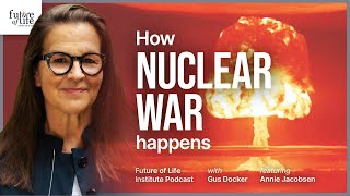 Annie Jacobsen on Nuclear War  a Second by Second Timeline [upl. by Gayn]