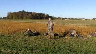 How to Set up Goose Decoys [upl. by Lamrej]