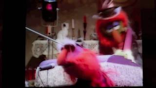 The Muppets sing Jingle Bell Rock from quotMuppet Family Christmasquot [upl. by Eirrok]