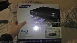 Unboxing Cheap Budget Samsung BDF5100 Bluray and DVD Player Plus Playing With It [upl. by Iveel]