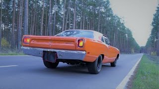 1969 Plymouth Roadrunner 383 VS 440 Acceleration amp Sound [upl. by Uttasta]