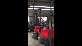 Narrow aisle forklift [upl. by Nnaarual427]