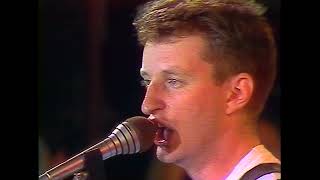 The World Turned Upside Down live from Rote Lieder 1998  Billy Bragg [upl. by Dimphia]