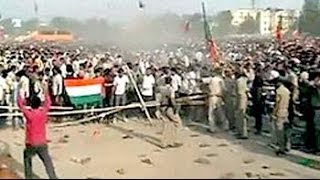 Chaos at Narendra Modi rally in Gaya shoes thrown at cops [upl. by Luy]