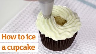 How to ice a cupcake  Recipe  Sainsburys [upl. by Polad]