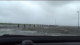 Sturmflut am Außenhafen von Husum 13092017 Orkan Sebastian [upl. by Otrevlig]