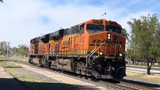 Locomotoras solas rumbo al sur planta Nissan 6130 ES44AC BNSF 8593 SD70ACe BNSF [upl. by Argyle]