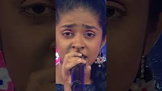 Sadarani Thaniwee Nil Ahase සඳරාණි තනි වී නිල් අහසේ  Sashrika Semini  Derana Little Titans [upl. by Merle]