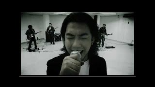 ESTRANGED  Itu Kamu Official Music Video [upl. by Mcmath]