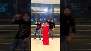 khushiyo se daaman❤reels   trending  viral  dance in public ytshorts zidaanshahidaly trio [upl. by Latimer]